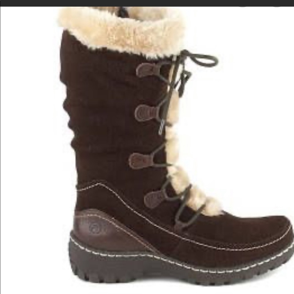 BareTrap’s Baylee Snow Winter Boots Brand New